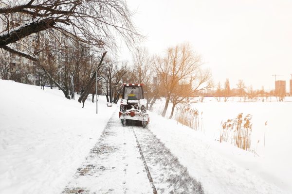 snow-remover-truck-winter-time-tractor-cleaning-c-2025-01-29-08-31-02-utc